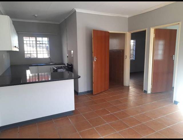 2 BEDROOM CLUSTER FOR SALE IN STANDERTON CENTRAL